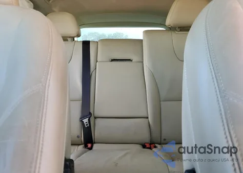 2015 Volvo Xc60 T6 Premier z USA, uszkodzony, nr VIN YV4902RB2F2620589